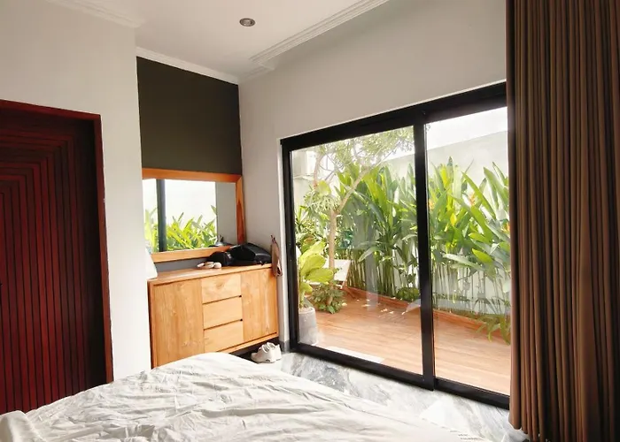 Santo * Canggu